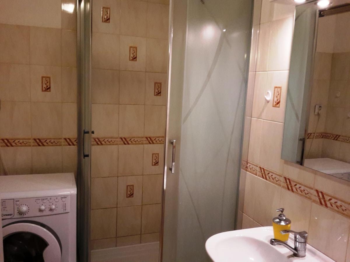 Apartman Bystrica City & Parking Banská Bystrica Buitenkant foto